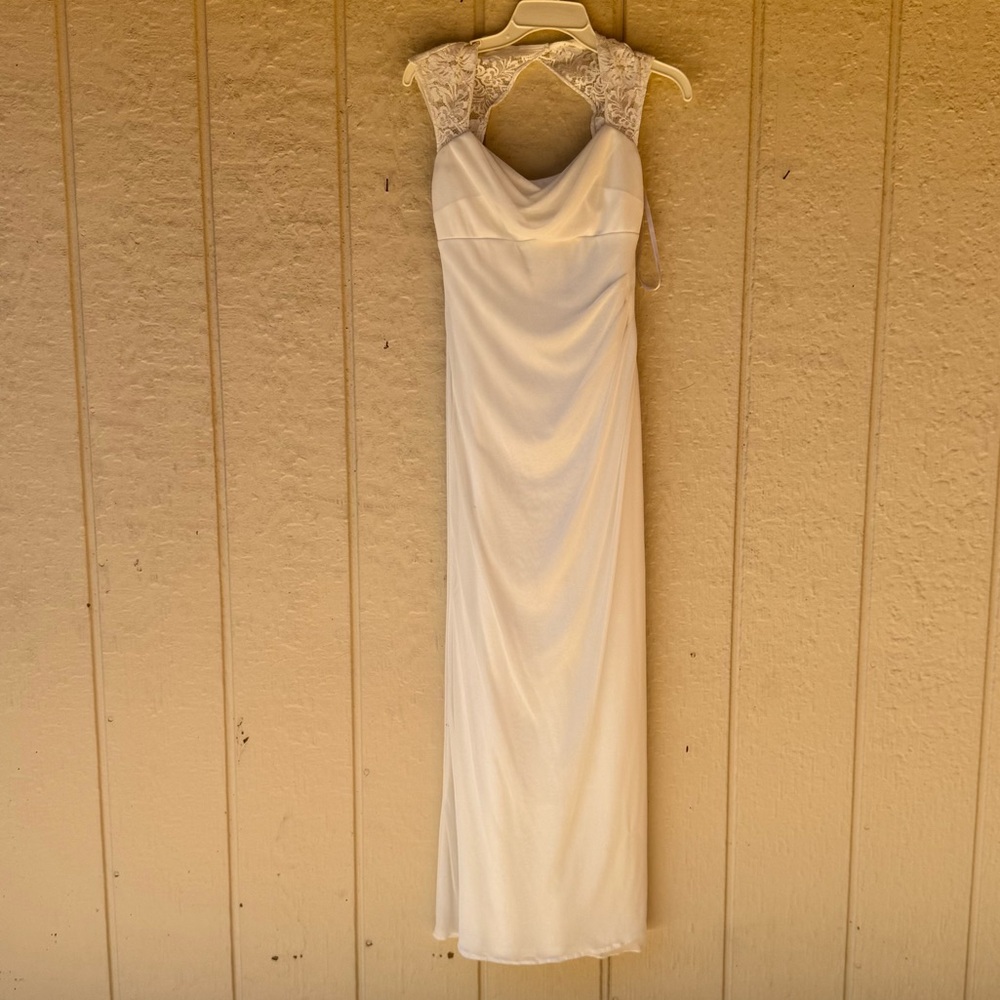David’s Bridal Studio Size 2 Bridal Gown